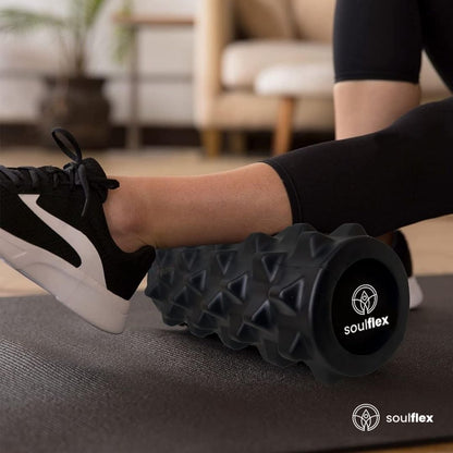 Soulflex EVA Foam Roller in black, medium density massage roller designed for deep tissue massage and trigger point release. Effective fitness roller for pain relief, muscle recovery, and acupressure therapy. Suitable for men and women, perfect for post-exercise recovery, improving flexibility, and relieving muscle tension. Durable and portable for use in home workouts or at the gym.